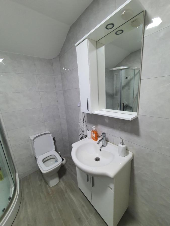 Apartman Tolosi 2 Podgorica Exteriör bild