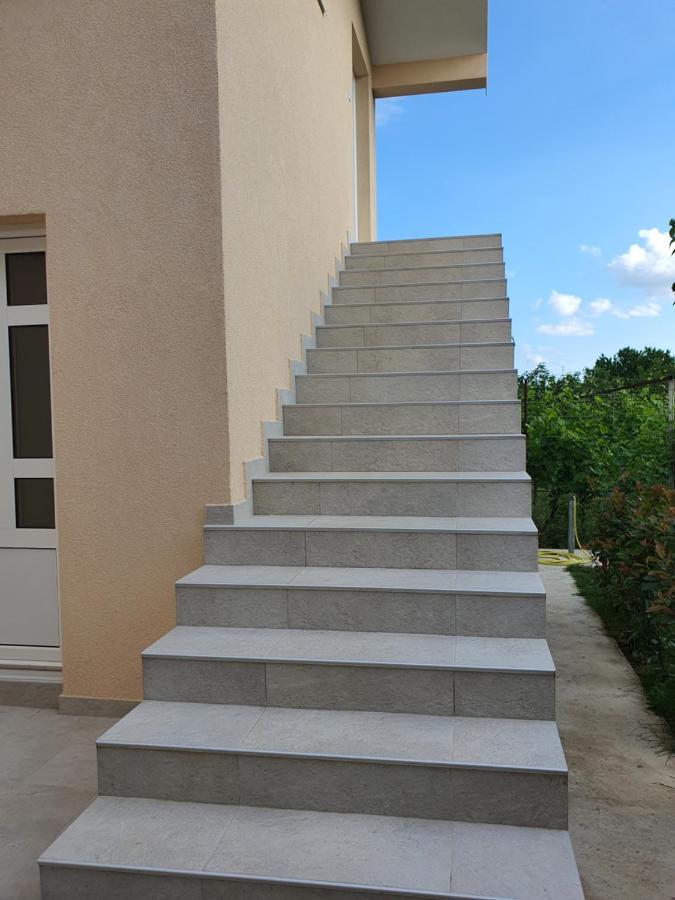 Apartman Tolosi 2 Podgorica Exteriör bild